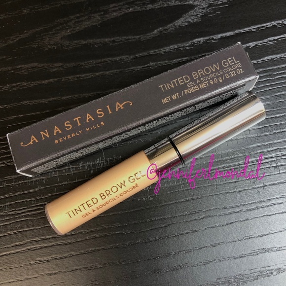 😍NWT Blonde Tinted Brow Gel by Anastasia Beverly Hills! 😍 - Picture 1 of 6
